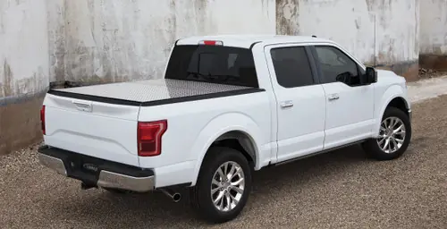 Access LOMAX Professional Series Tri-Fold Cover 15-19 Chevy Colorado 6ft Bed #B0020049 Crafted